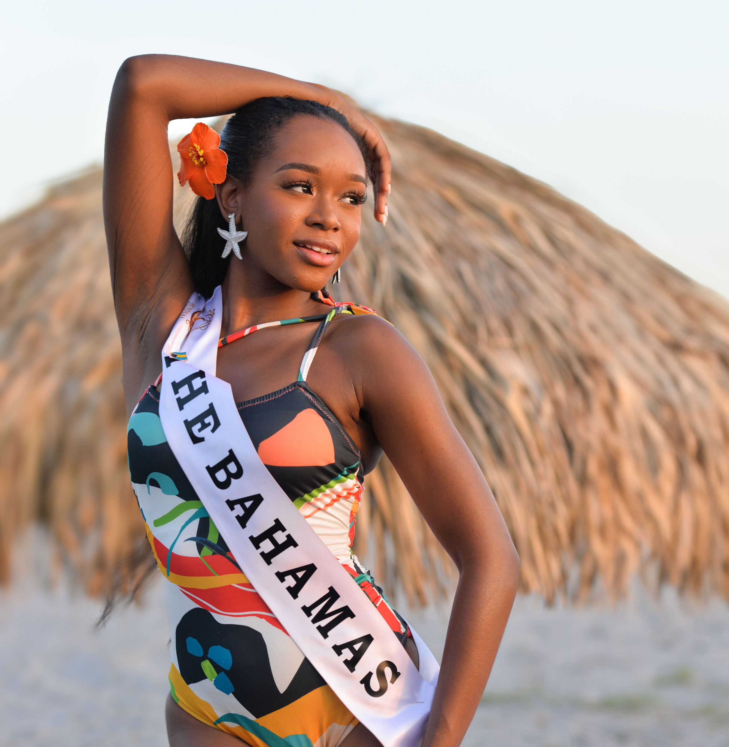 Kailin Hanna Brings Bahamian Elegance to the Miss Teen Mundial 2024 Swimsuit Competition